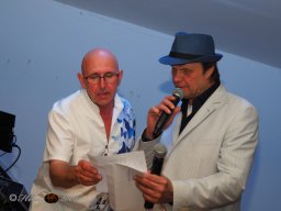 Künstler helfen Kinder - Mit Musik zur Menschlichkeit